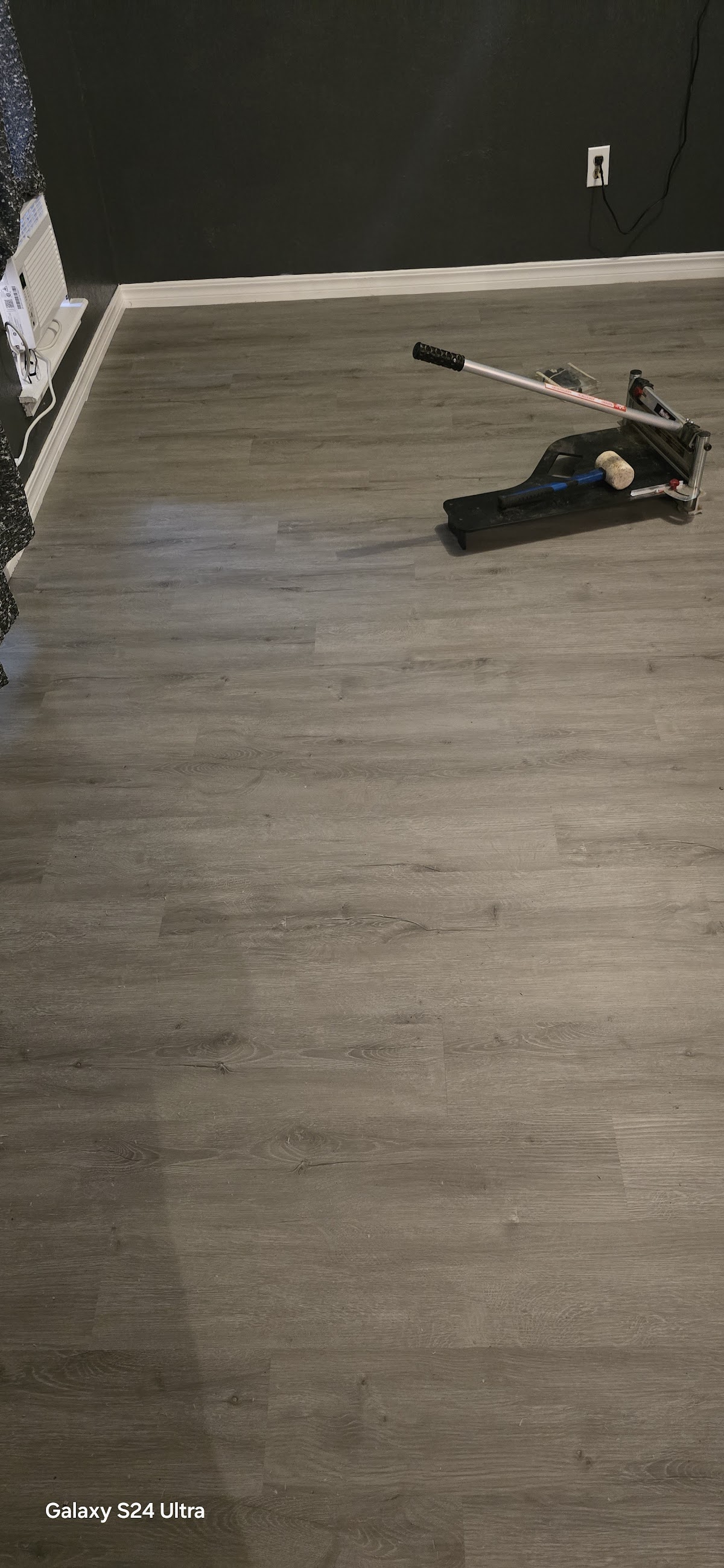 Grey oak laminate flooring